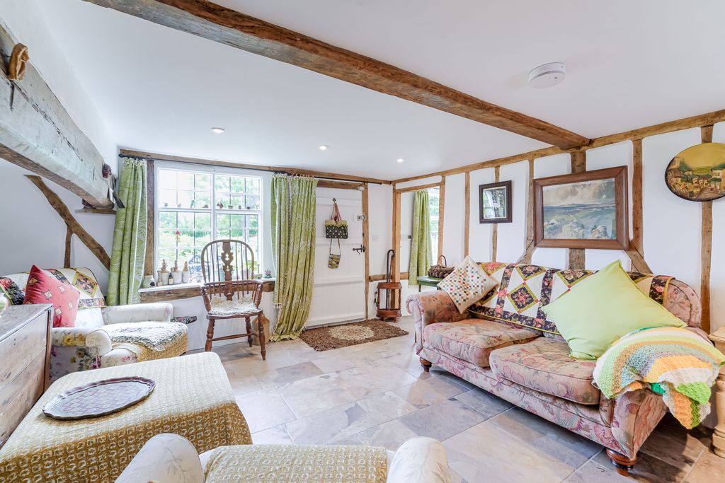 Property photo 3 of 27 Dsc04395-Hdr