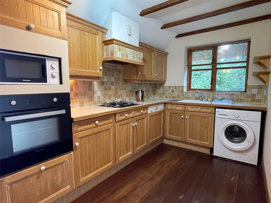 Property photo 1 of 11 Picture No. 05