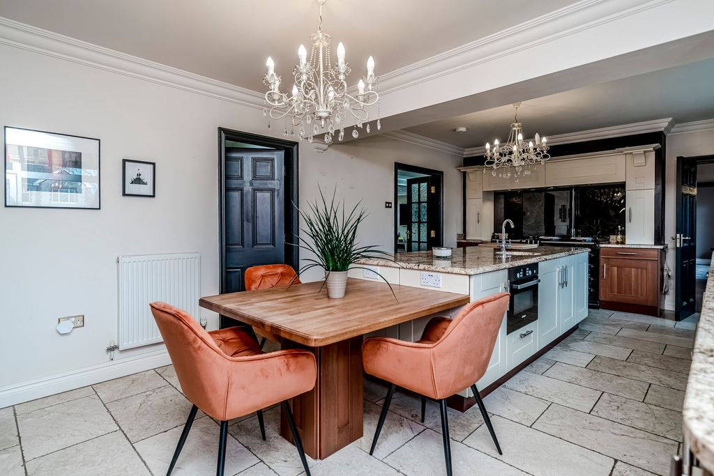 Additional image 17 of 6 bed detached house for saleMoss Lane, Leyland PR25