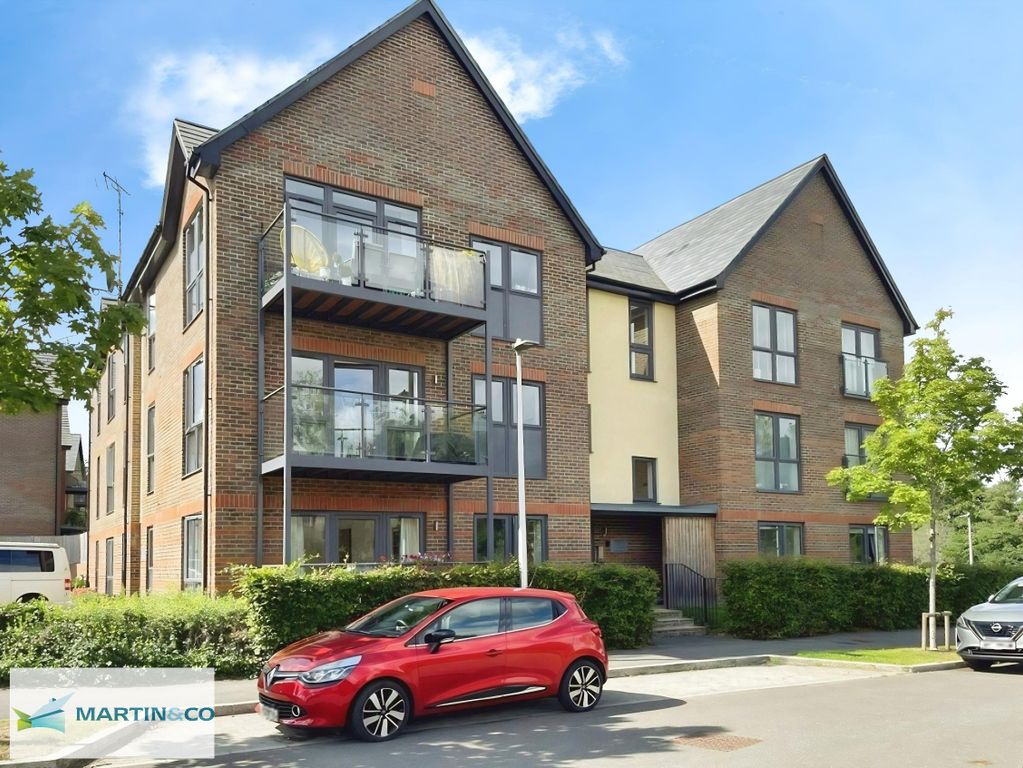 Property photo 1 of 20 Front