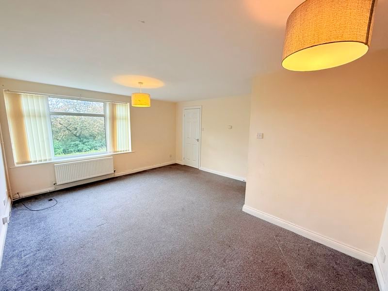 Property photo 3 of 10 Photo 3