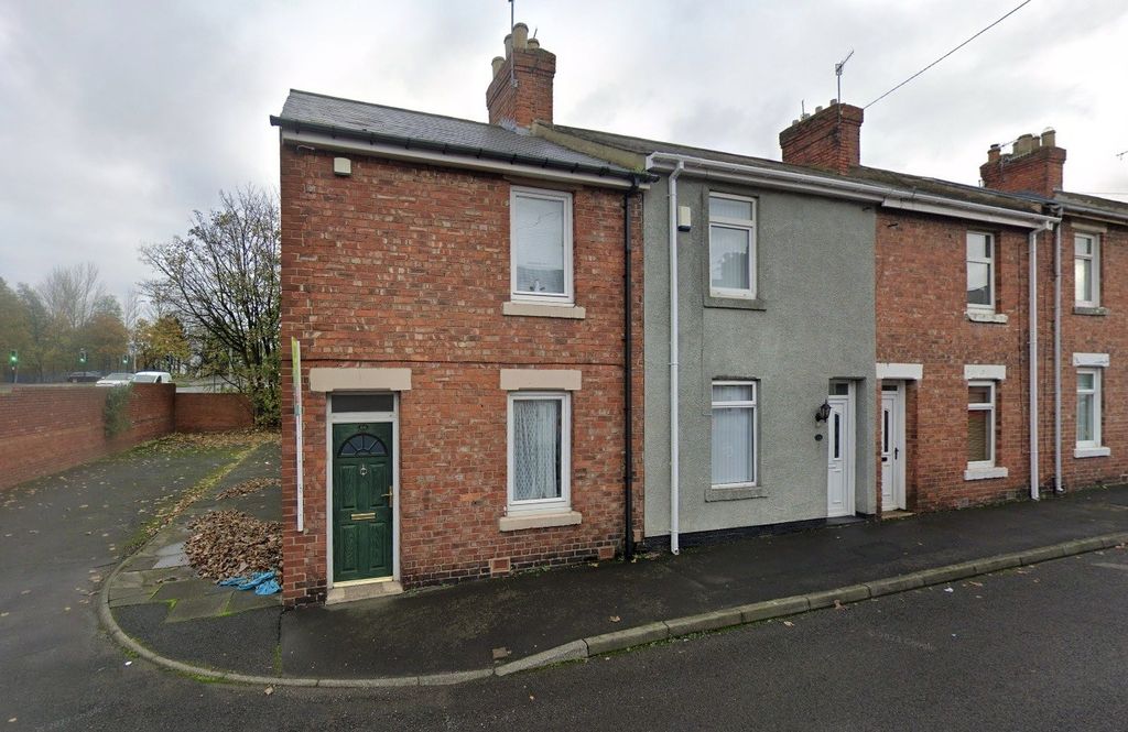 Property photo 3 of 4 419-Hr-3.Jpg