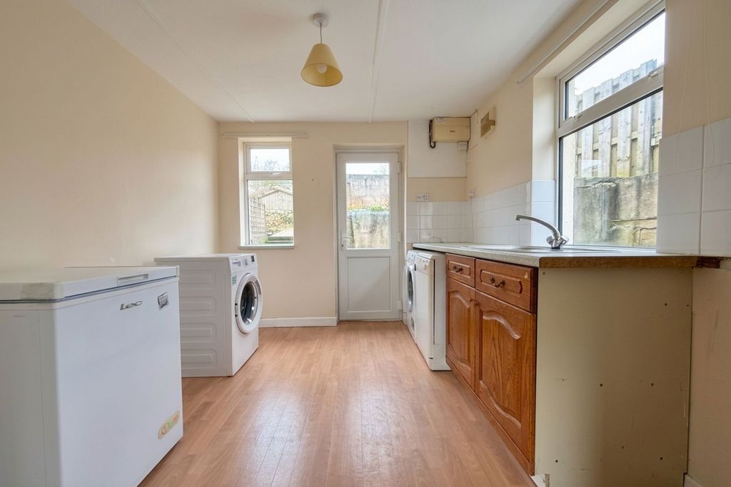 Additional image 6 of 2 bed detached bungalow for saleTruro Lane, Penryn TR10