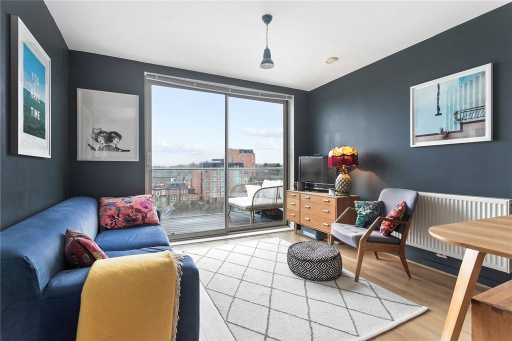 Property photo 1 of 12 Picture No. 11