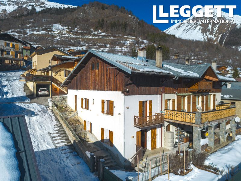 Property photo 1 of 10