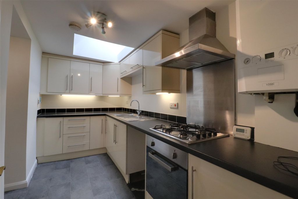 Property photo 2 of 9 Picture No. 06