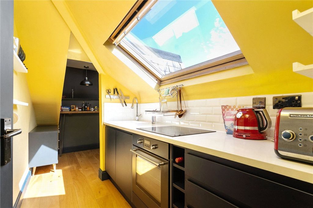 Property photo 3 of 12 Picture No. 08