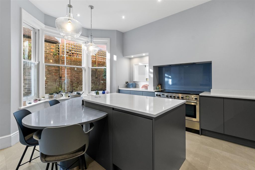 Additional image 8 of 7 bed detached house for saleAshburnham Road, Eastbourne BN21