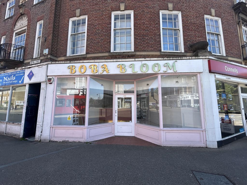 Property photo 1 of 3