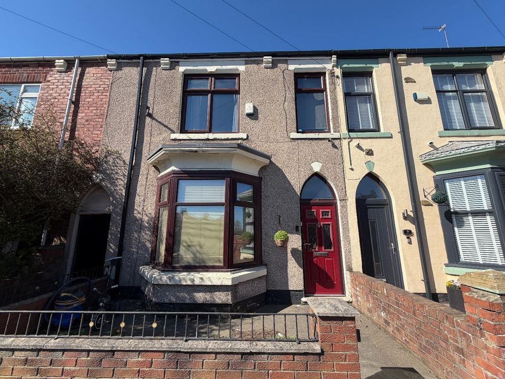 Property photo 1 of 1 Front