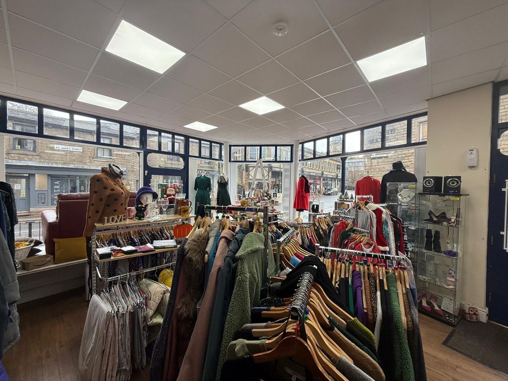 Property photo 3 of 11