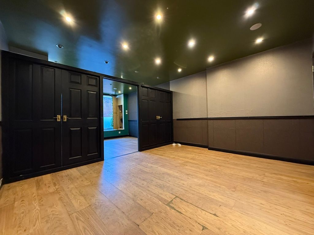 Property photo 2 of 7 Photo 1