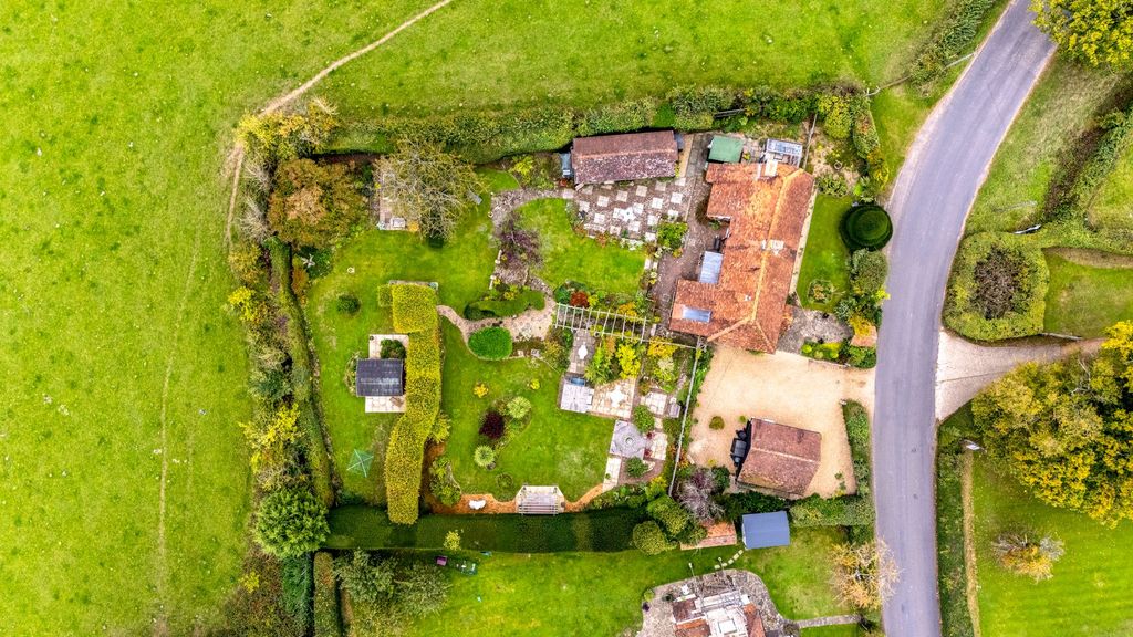 Property photo 1 of 29