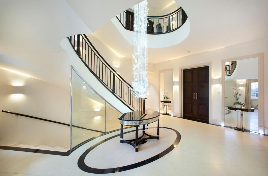 Property photo 2 of 20 Image