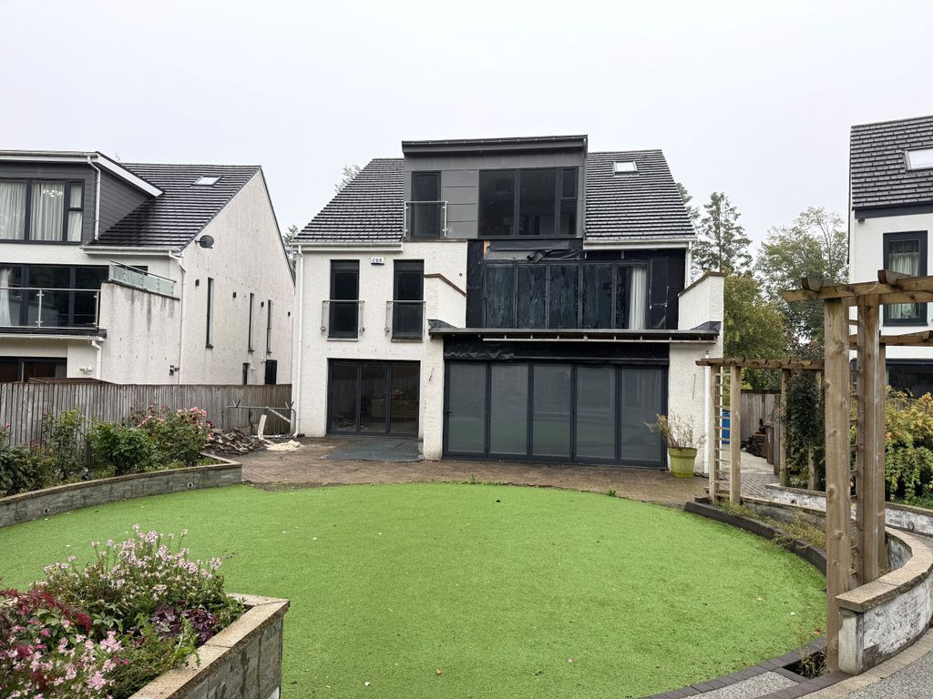 Property photo 2 of 35 2