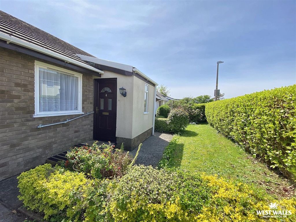 Additional image 14 of 3 bed detached bungalow for saleGlenview Avenue, Pembroke Dock SA72