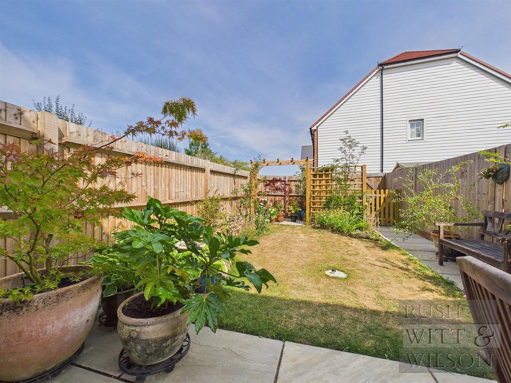 Property photo 3 of 24
