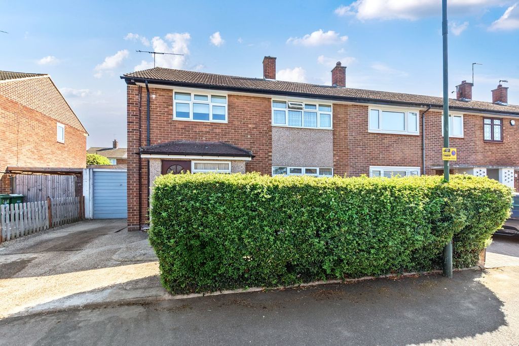 Property photo 1 of 18