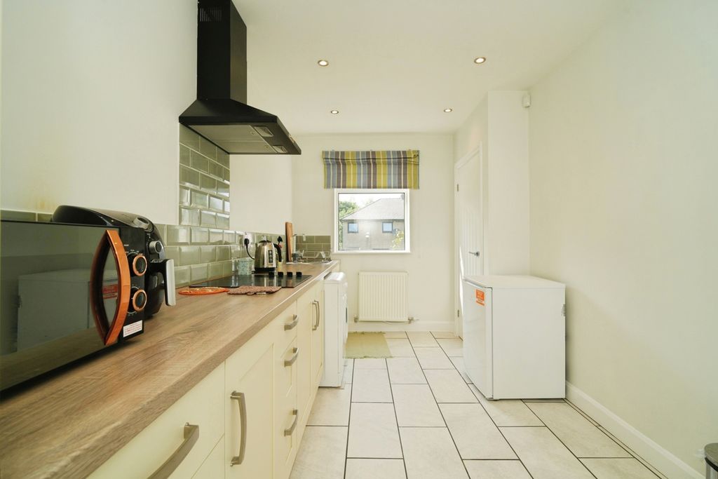 Property photo 2 of 16 Pbox-Img.Jpg