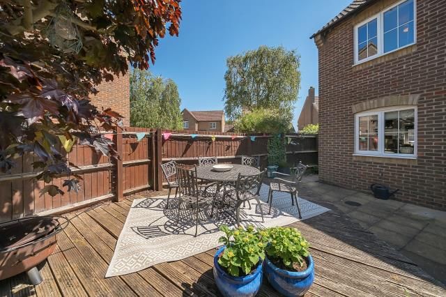 Property photo 2 of 29 Garden View
