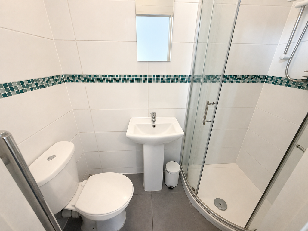 Property photo 3 of 3