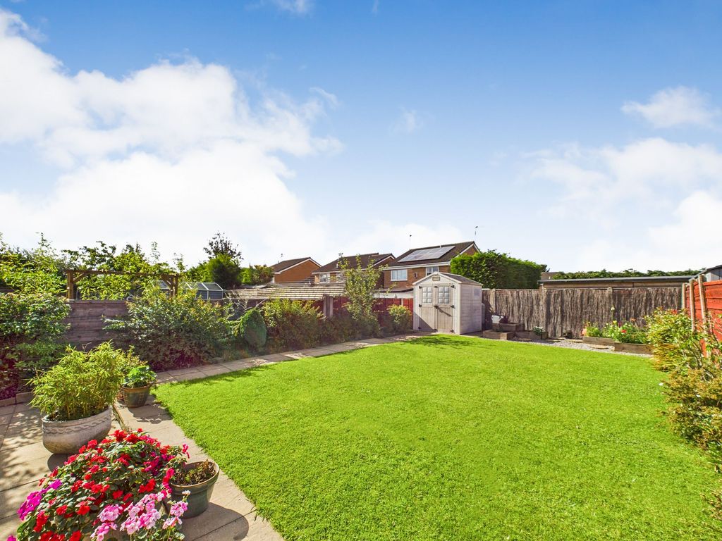 Property photo 3 of 32