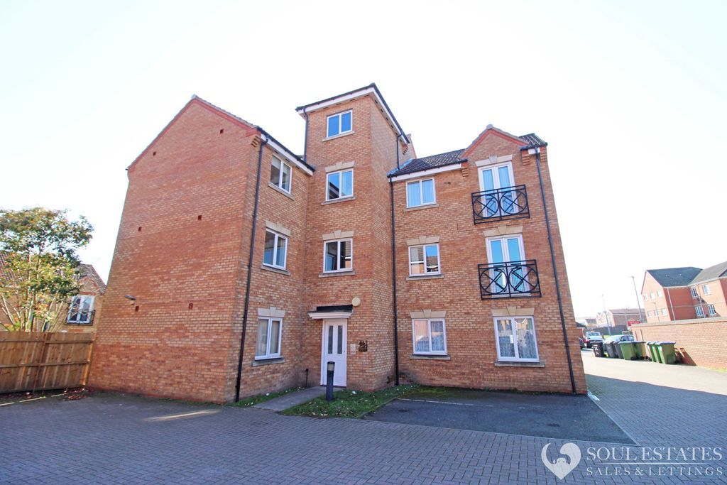 Property photo 1 of 13 Front View