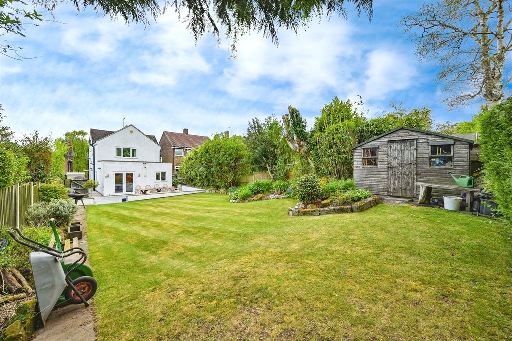 Property photo 1 of 17 Garden