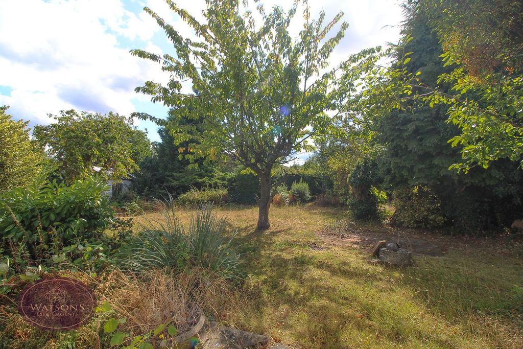 Property photo 3 of 5
