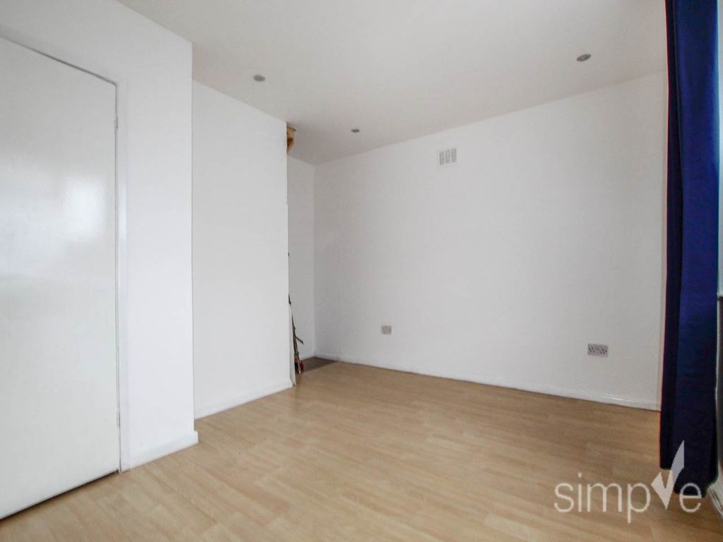 Property photo 1 of 9 Img_9399