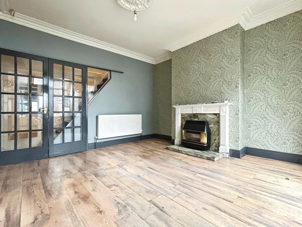 Property photo 3 of 19 Pbox-Img.Jpg