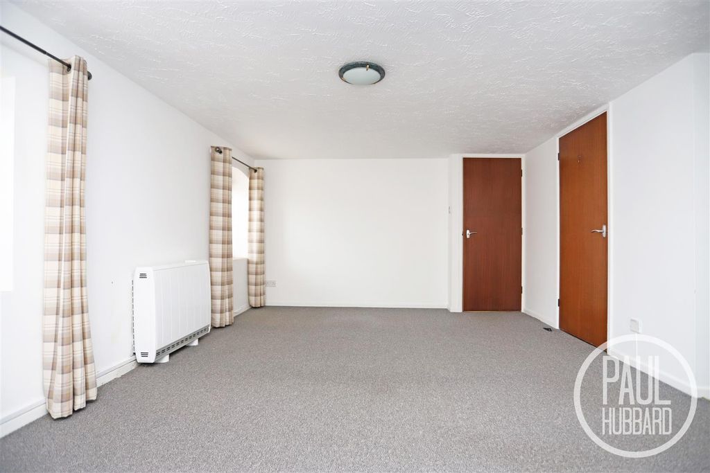 Property photo 2 of 15 Img_1879.Jpg