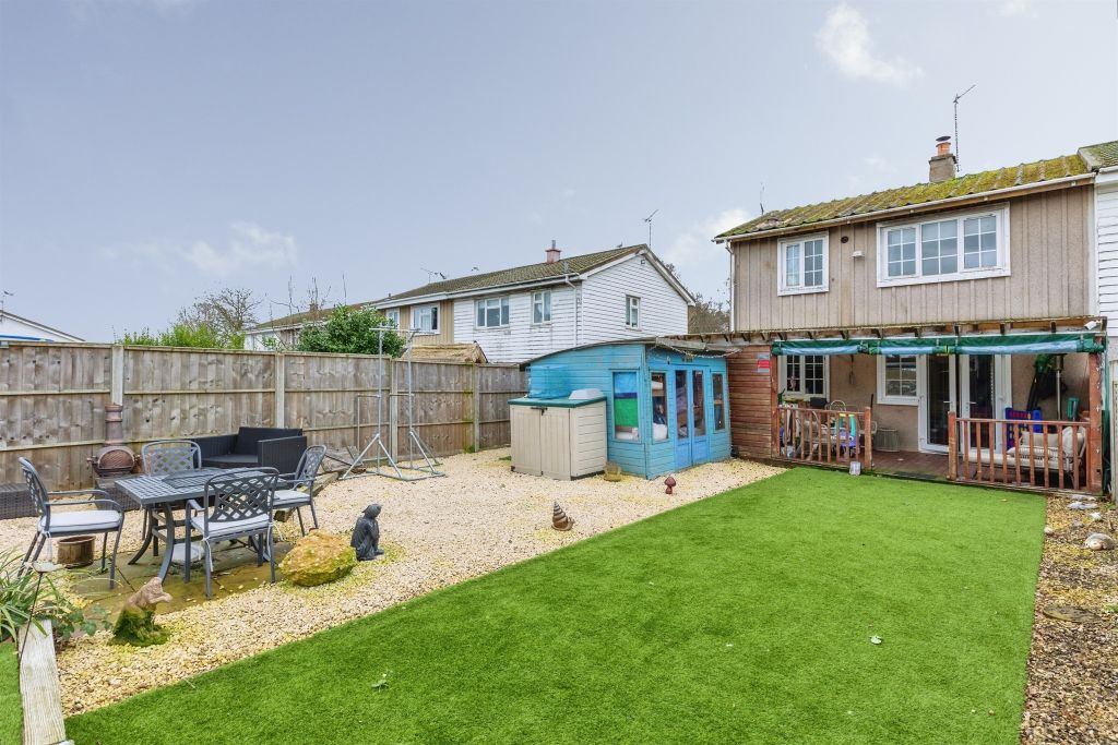 Property photo 2 of 18