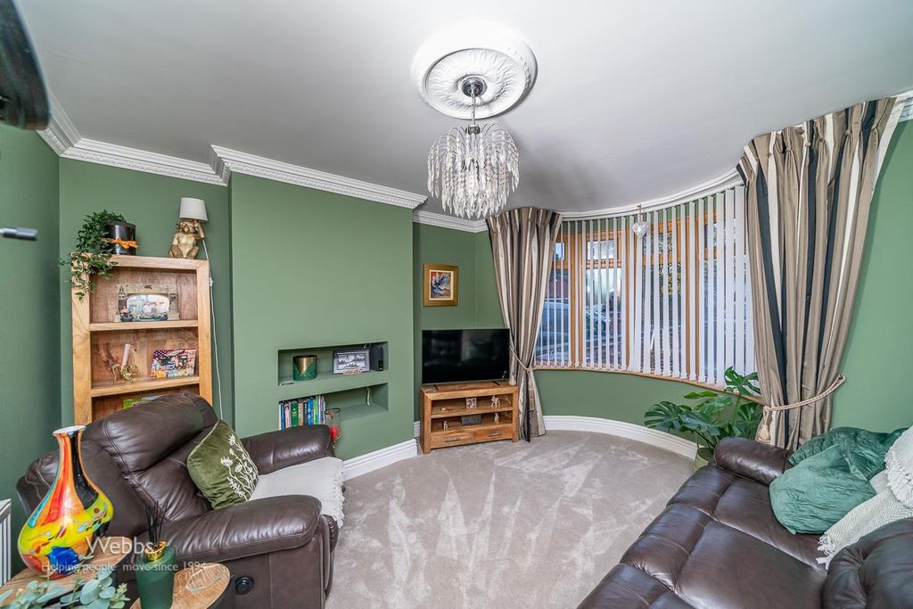 Property photo 3 of 30 Â© Webbs Estate Agents Â© (10 Of 52).Jpg