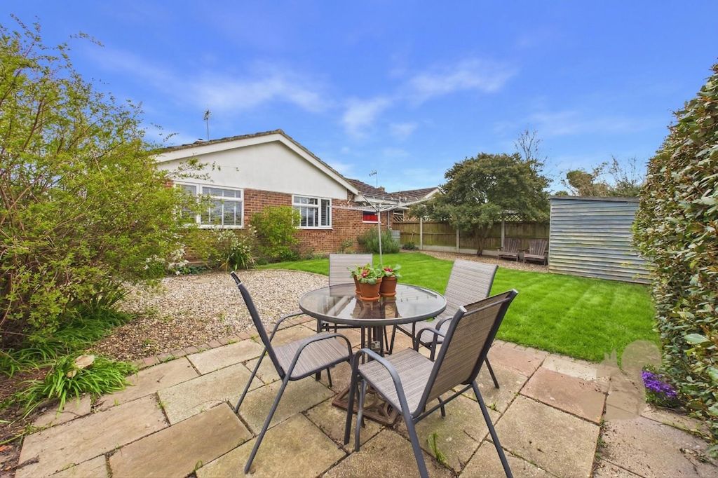 Property photo 3 of 19 Garden