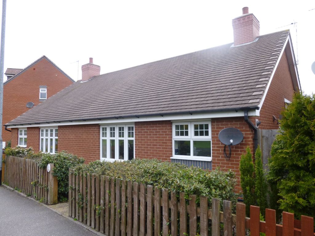 Property photo 1 of 7 Front