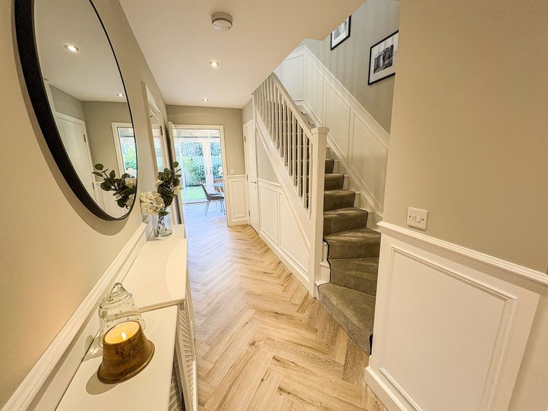 Property photo 2 of 17 Photo 9