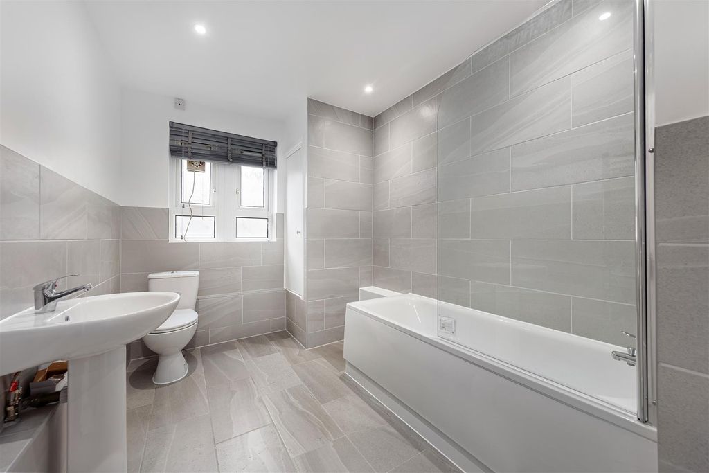 Property photo 3 of 10 094A6415.Jpg