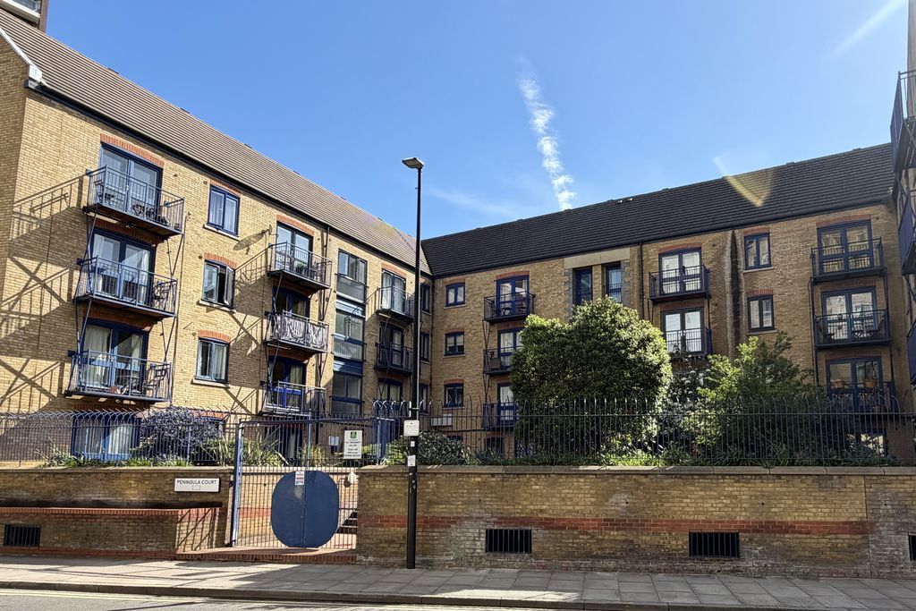 Property photo 1 of 11 Photo 2