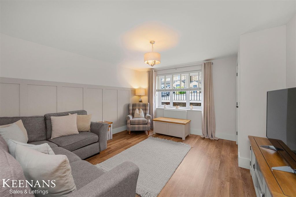 Property photo 3 of 38 3.Jpg