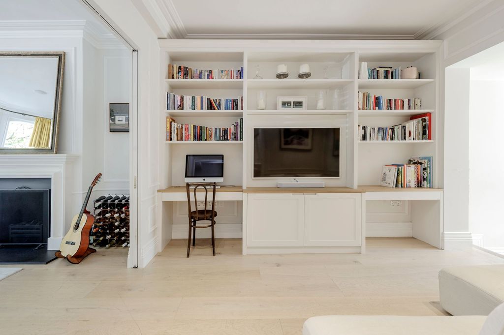 Property photo 3 of 24