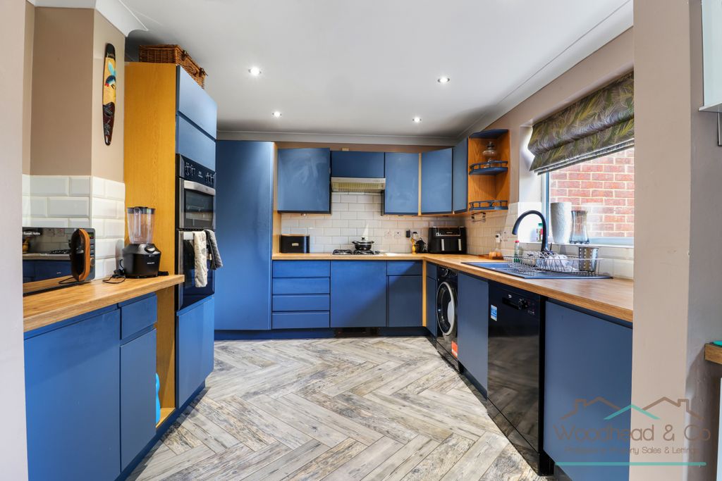 Property photo 3 of 12 Img_4756.Jpg