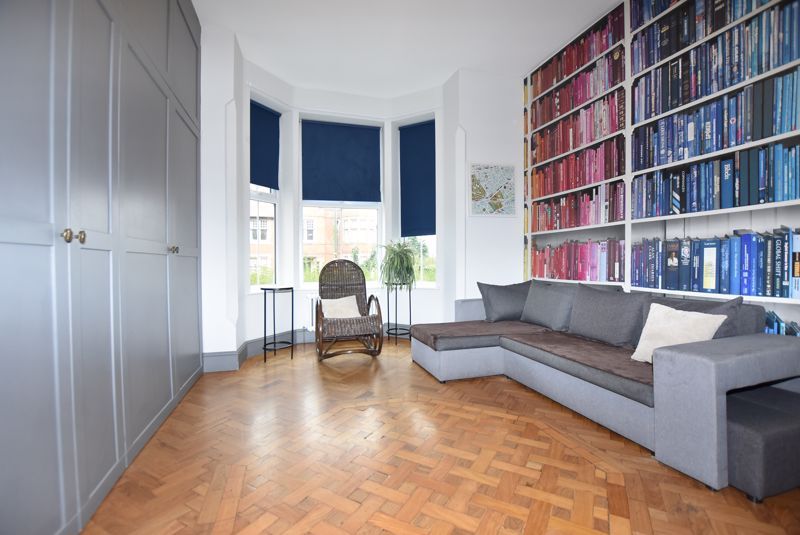 Property photo 2 of 28 Photo 3