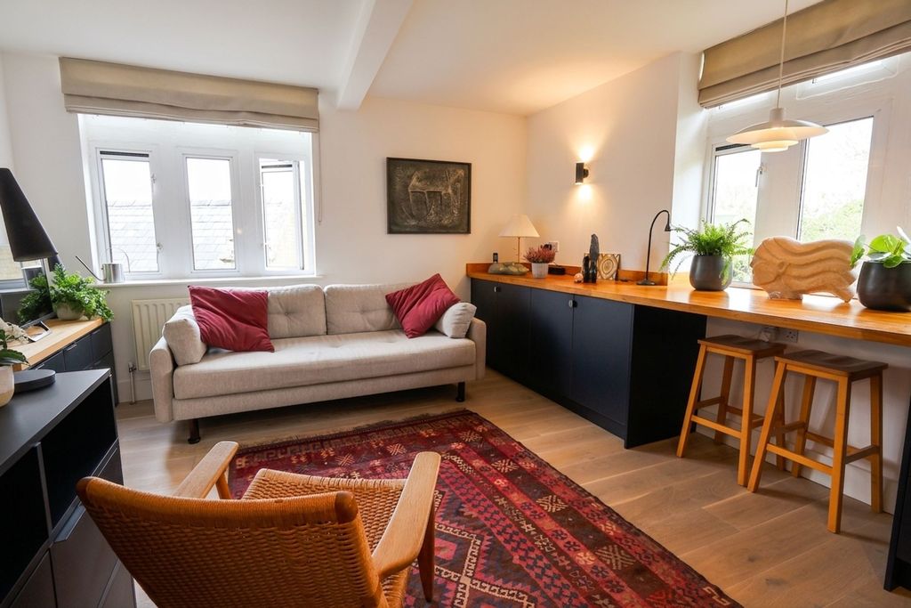 Additional image 4 of 1 bed flat for saleTower Road, Ely CB7