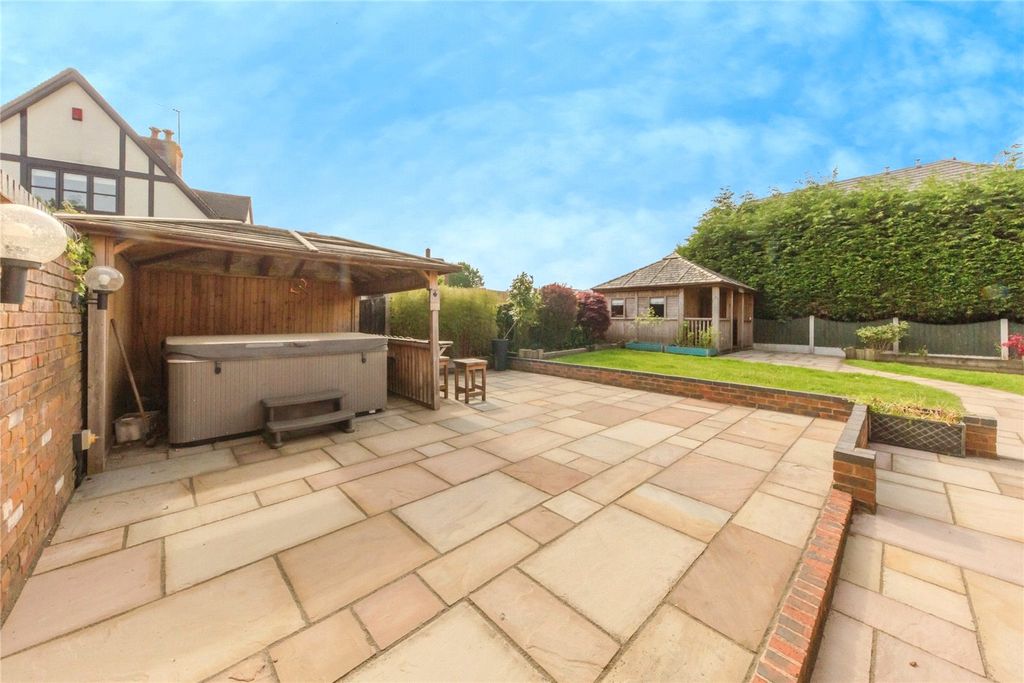 Property photo 3 of 28 Picture No. 03