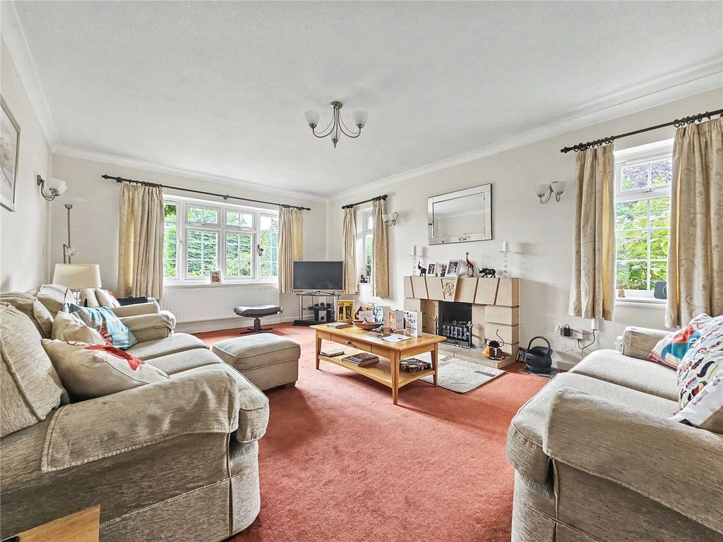 Property photo 2 of 24 Picture No. 20
