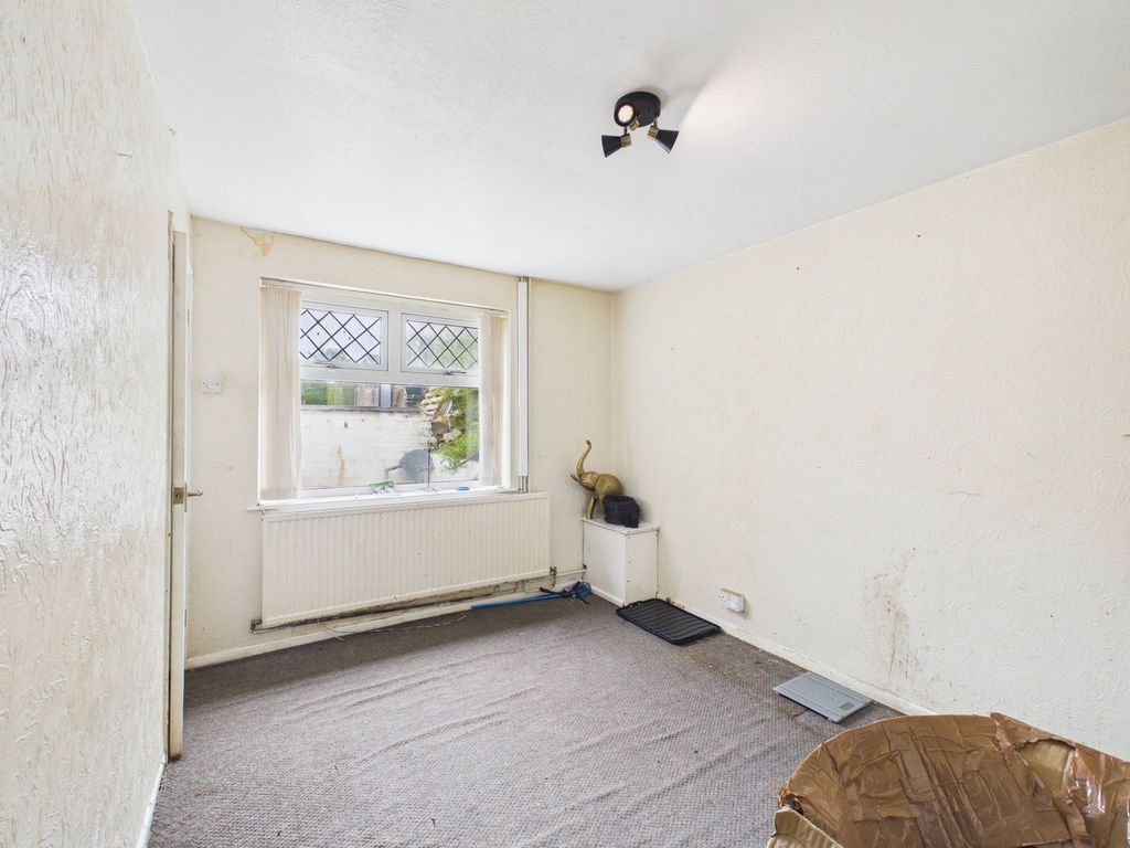 Property photo 3 of 24