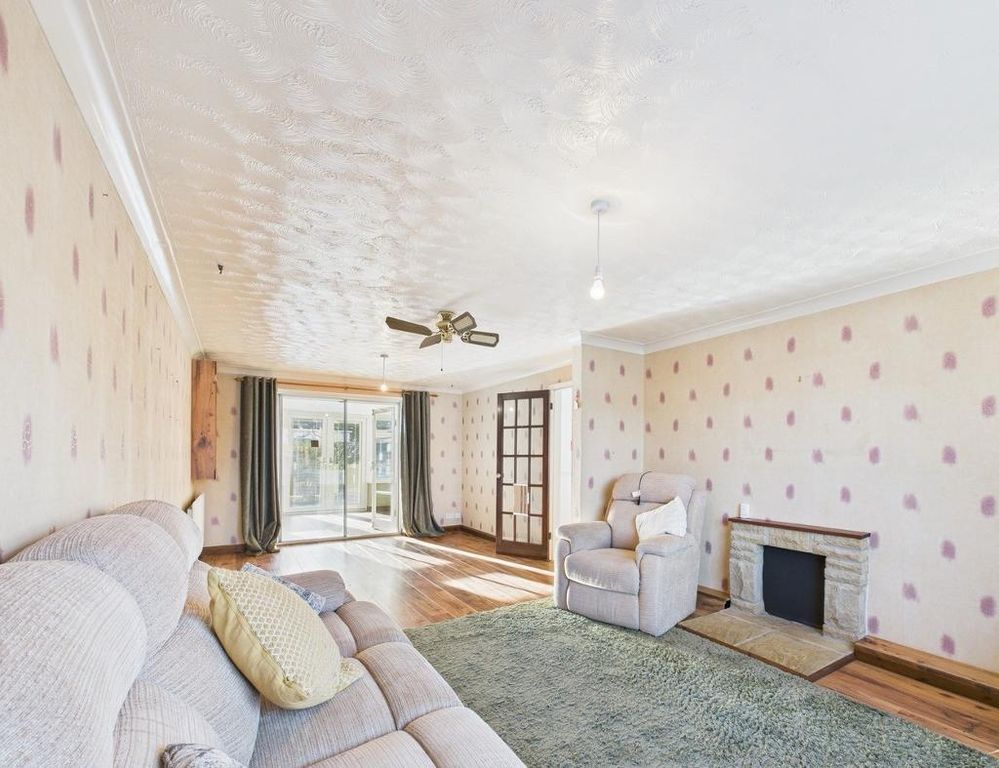 Property photo 3 of 18 1Q