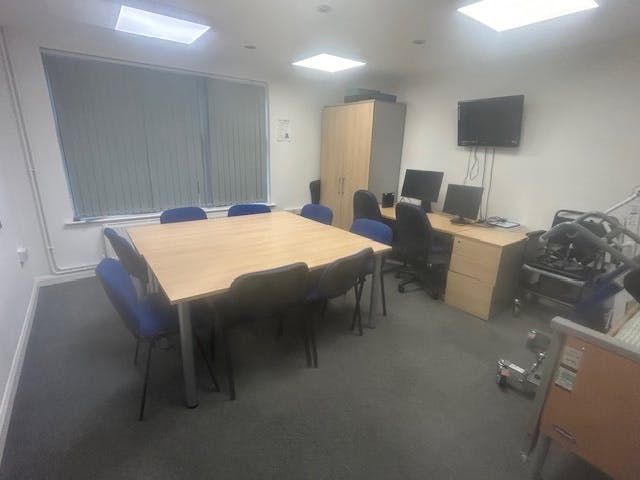 Property photo 3 of 5 Front Office.Jpeg