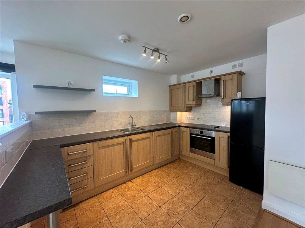Property photo 3 of 9